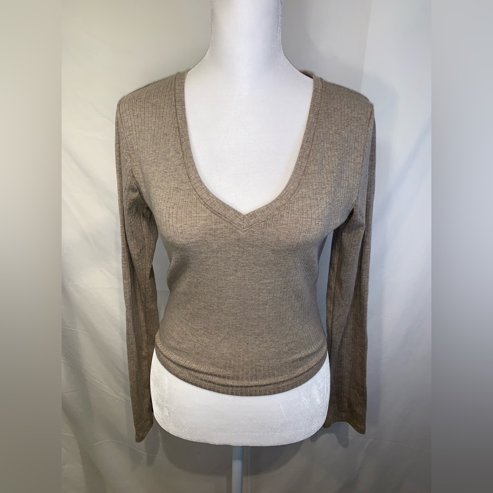 Long sleeve crop top